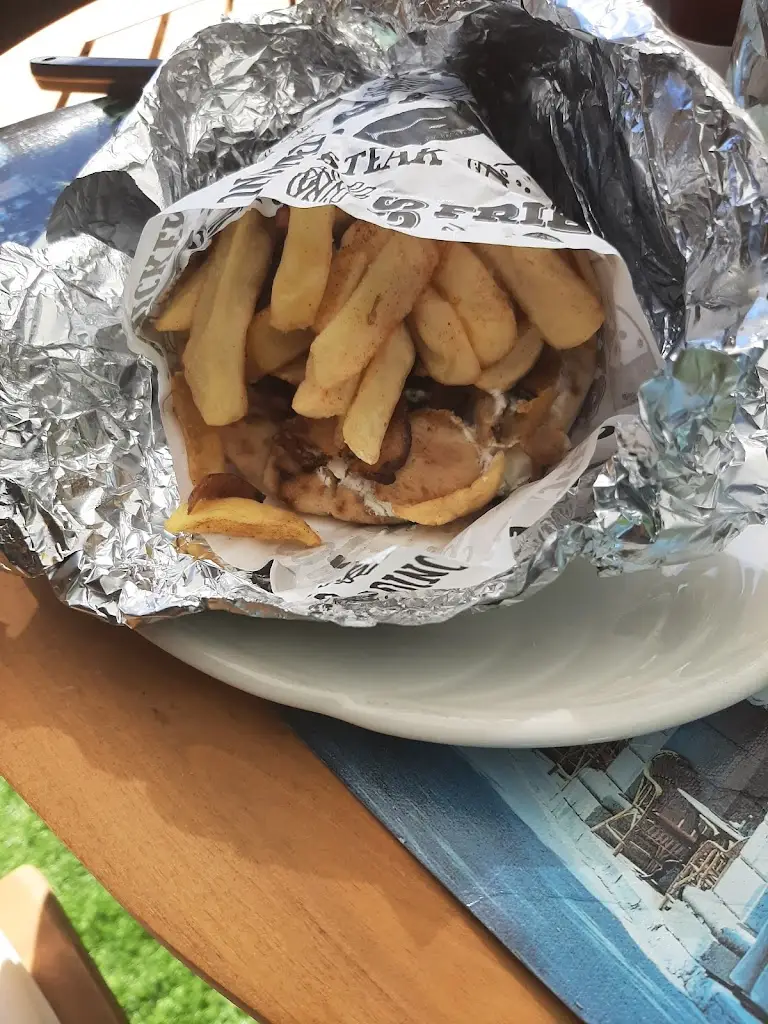 Alison Boyd_Methos - Greek Street Food_Dalgety Bay_review