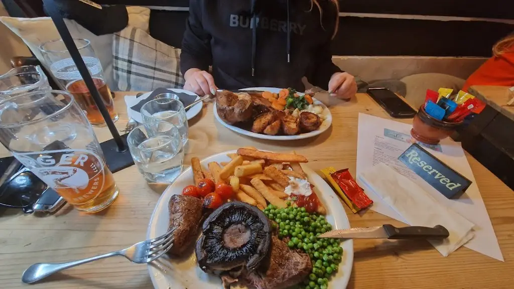 Menu_The Blue Ship_Billingshurst_image_6