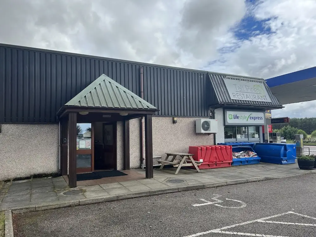 Donald MacLeod_Tall Pines_Dornoch_review