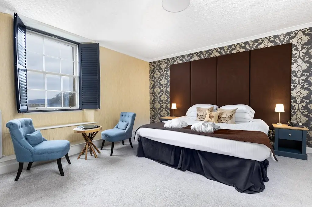 Dornoch Castle Hotel - Whisky Bar & Dining - Takeaway Pizza_Dornoch_slider_image_3