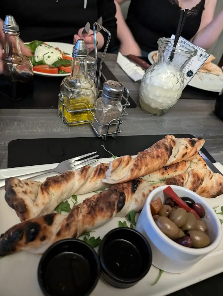 Menu_Carlucci Restaurant_Dunfermline_image_6