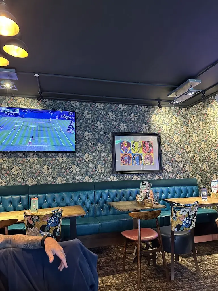 Nicole Matthews_Seven Kings_Dunfermline_review