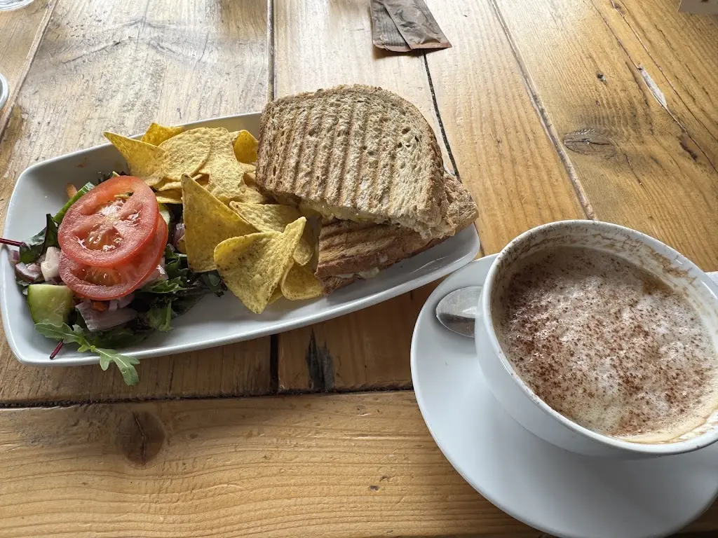 Jenn Murphy_Ness Deli_Drumnadrochit_reseña