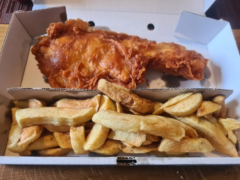 Shack's Fish and Chips_Drumnadrochit_slider_image_3