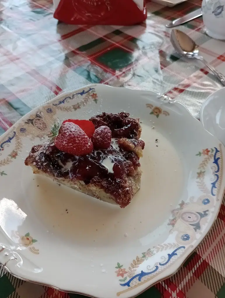 Menu_Drumbuie Farm B & B and Quila Cridhe Tearoom_Drumnadrochit_image_9