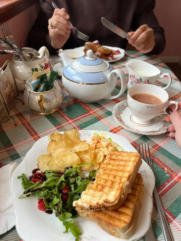 Drumbuie Farm B & B and Quila Cridhe Tearoom_Drumnadrochit_slider_image_3