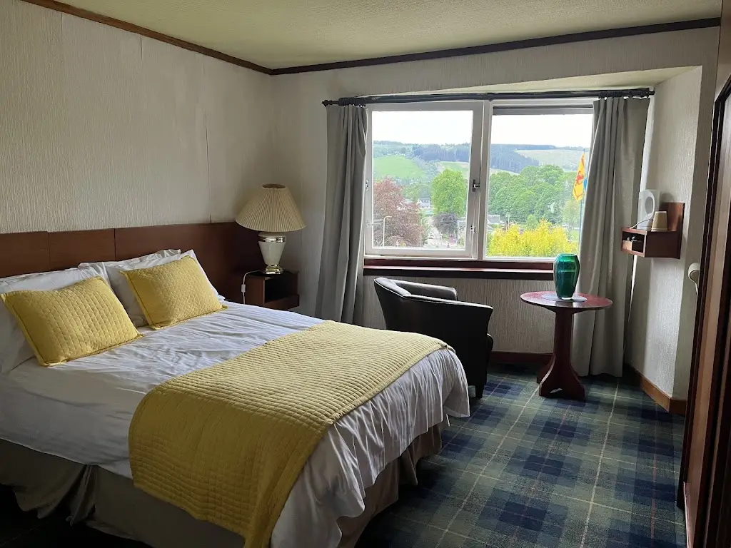 Loch Ness Lodge Hotel_Drumnadrochit_slider_image_3