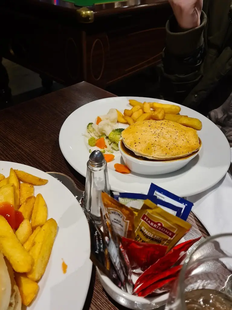 Menu_Benleva Hotel Restaurant_Drumnadrochit_image_2