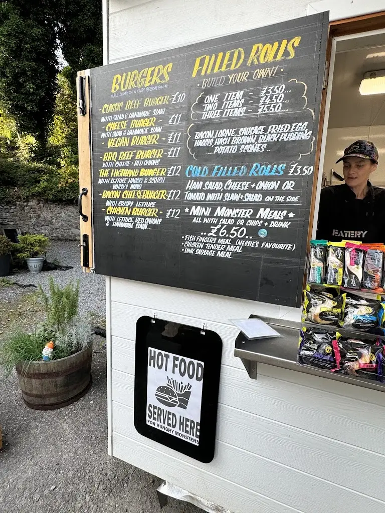Loch Ness Food stop_Drumnadrochit_slider_image_3
