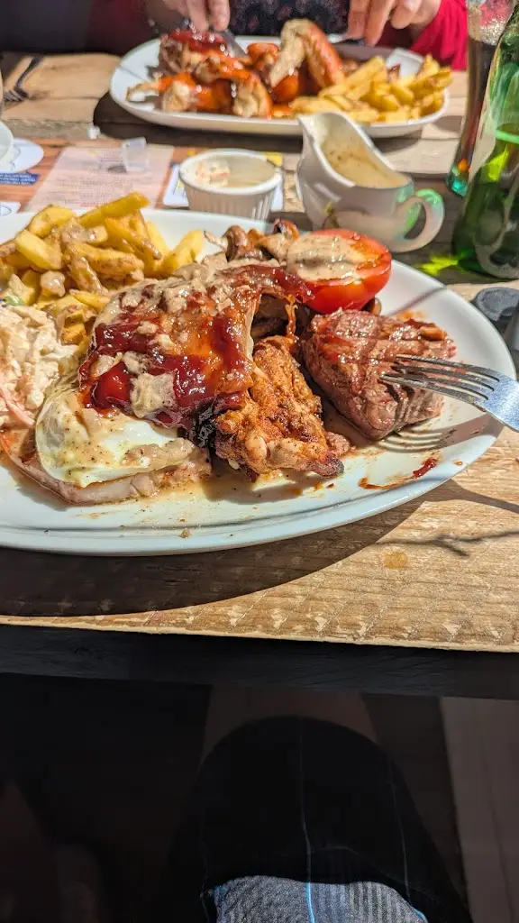 Kev Mellor_The Hitching Post - DG1 2EQ_Dumfries_review