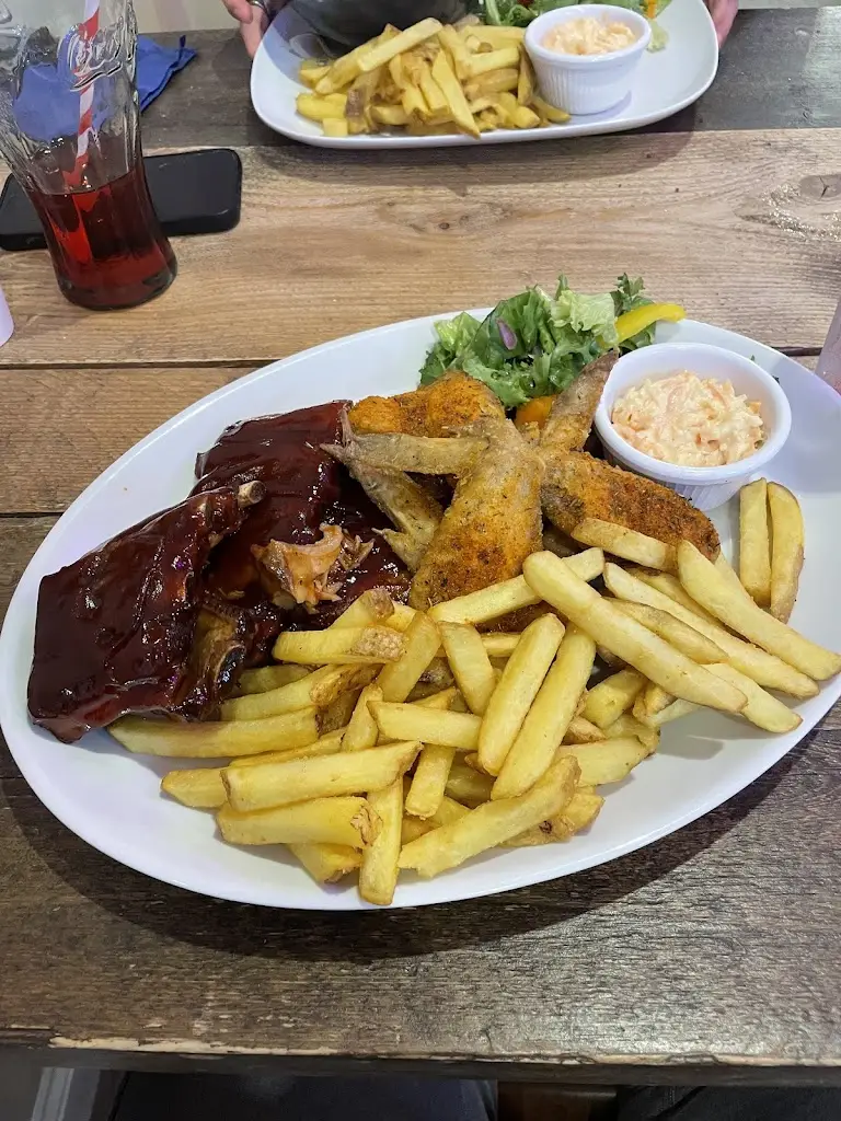 Chaz Carstairs_The Hitching Post - DG1 2EQ_Dumfries_review