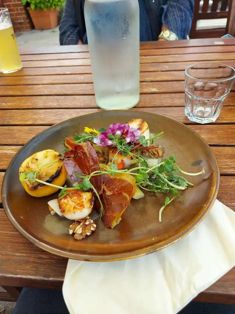 Menu_The Sir Roger Tichborne_Billingshurst_immagine_9