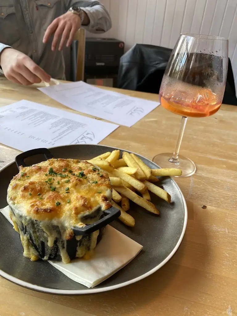 The Back Street_Dumfries_slider_image_3