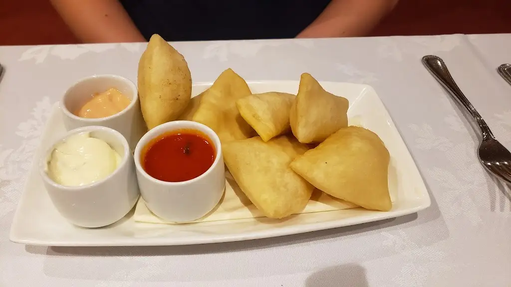 Jennifer Ho_Bruno's Italian Restaurant_Dumfries_recensione