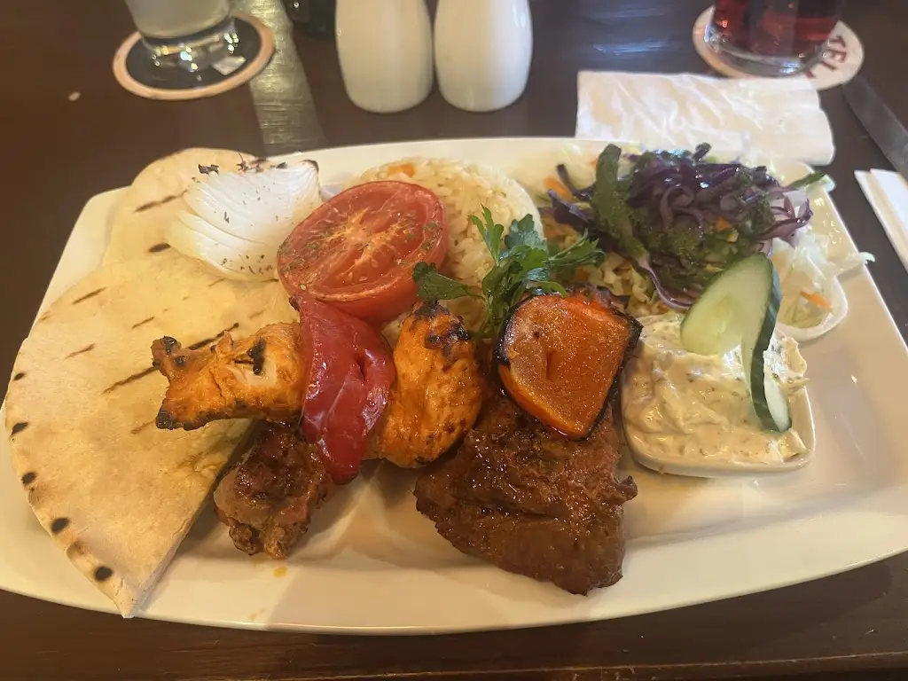 Rachel Allcard_The Travellers Inn Birdwell_Birdwell_review