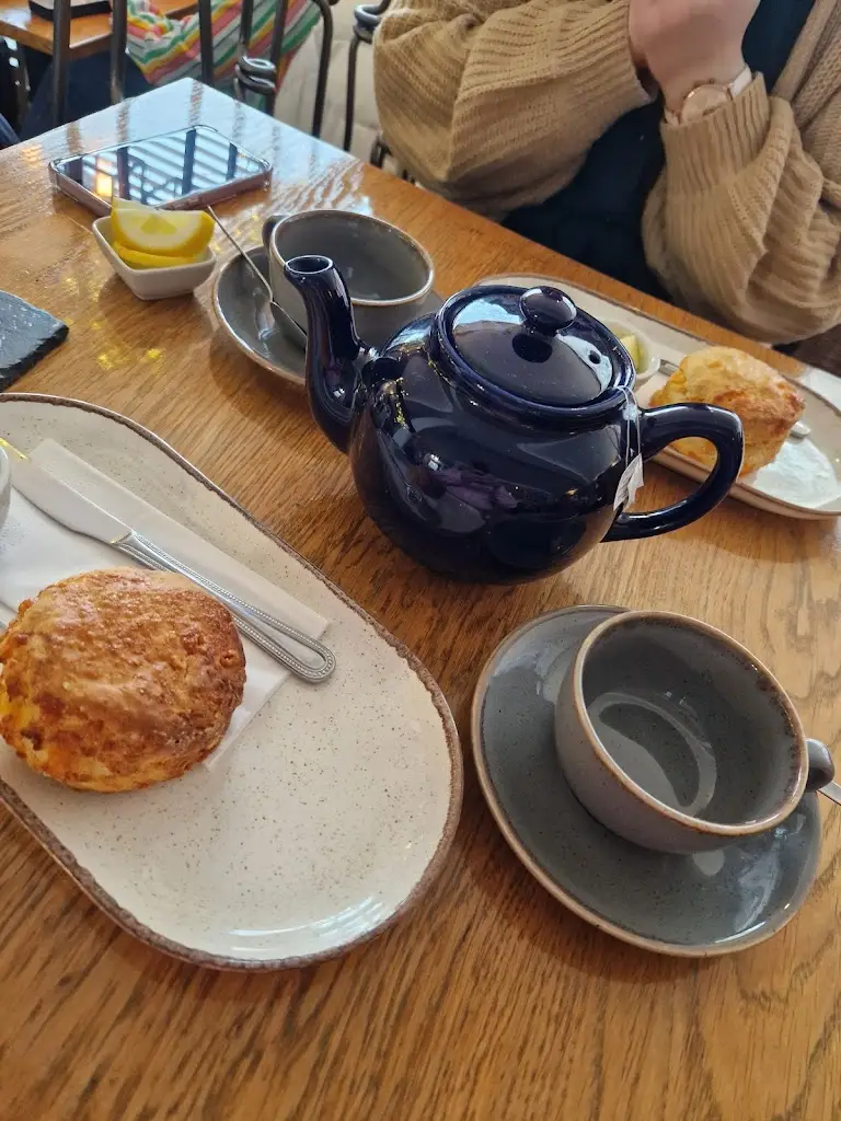 Jim Clark Cafe Bistro_Duns_slider_image_2