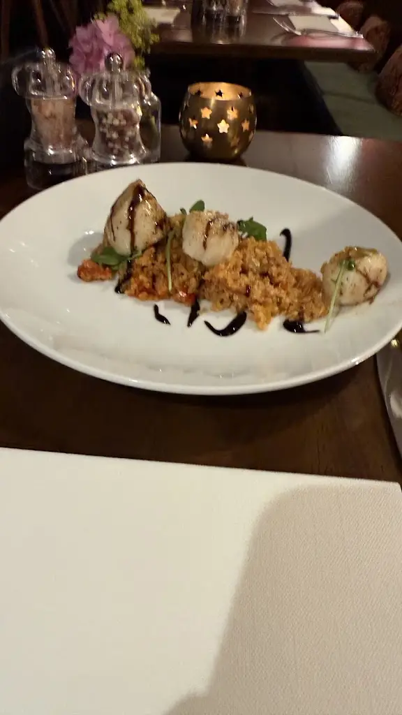 James Macpherson_Black Bull Hotel Duns_Duns_review