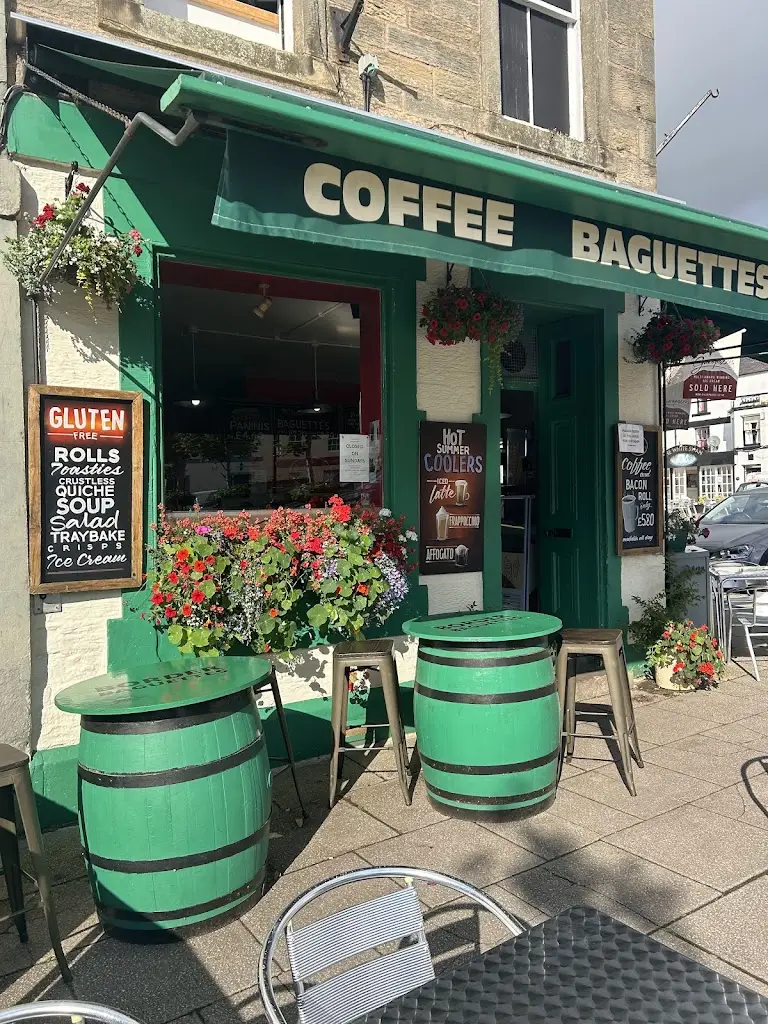 Border Baguettes_Duns_slider_image_1