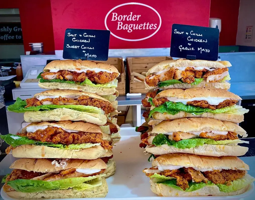 Border Baguettes_Duns_slider_image_3
