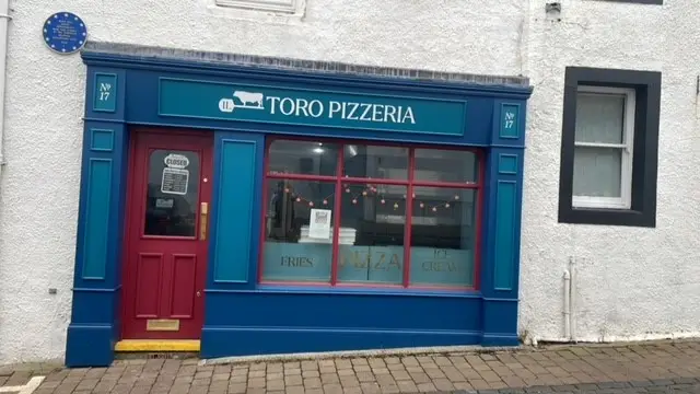 Il Toro Pizzeria restaurant in Duns