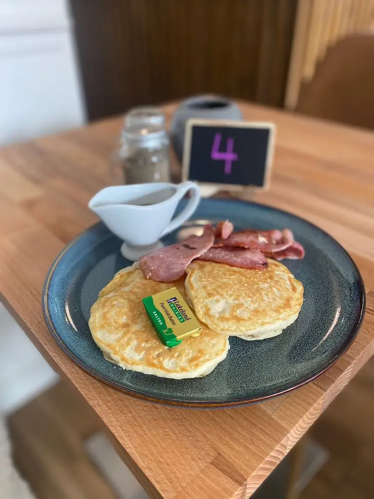 Dragonfly Cafe_Earlston_slider_image_2