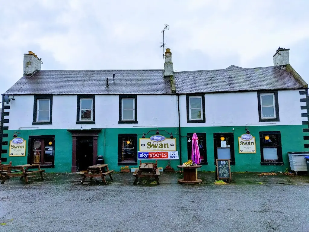 The White Swan_Earlston_slider_image_2