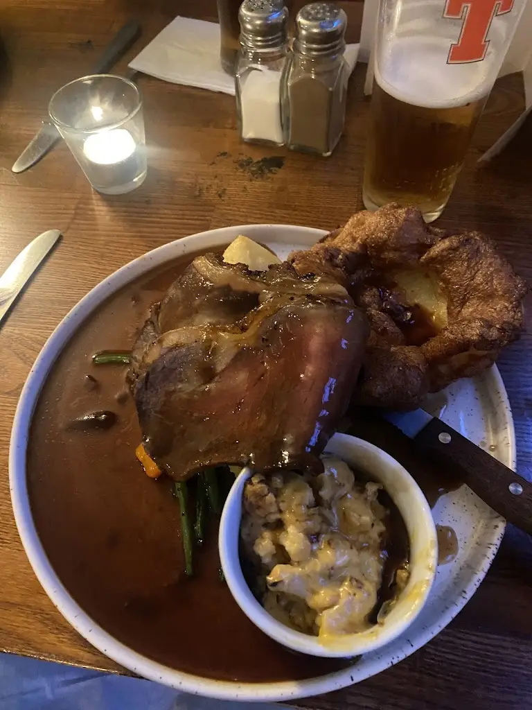 Tony Foster_The Swan Inn_Eaglesham_review