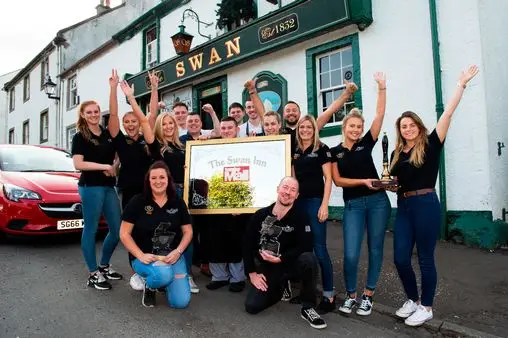 The Swan Inn_Eaglesham_slider_image_3