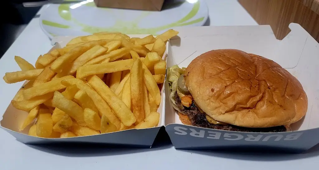 Foodie Explorers_fromajio_Eaglesham_review