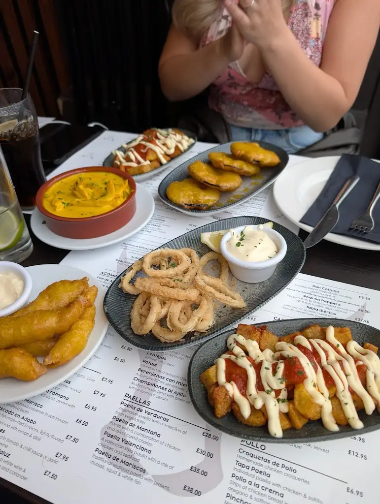 Kartal Oğur_Malaga Tapas Clarkston_Eaglesham_review