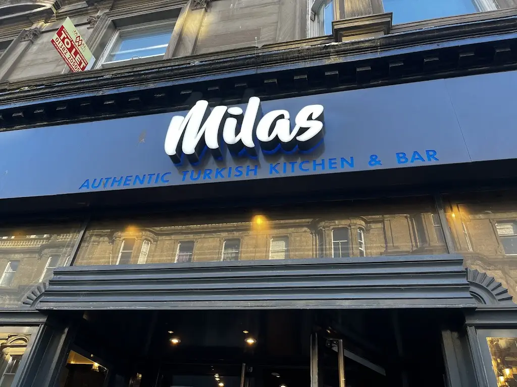 Milas_Dundee_slider_image_1