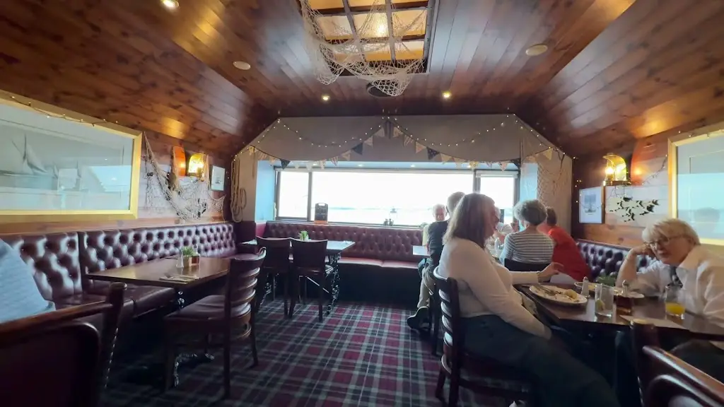 The Ship Inn & Waterfront Restaurant_Dundee_slider_image_2