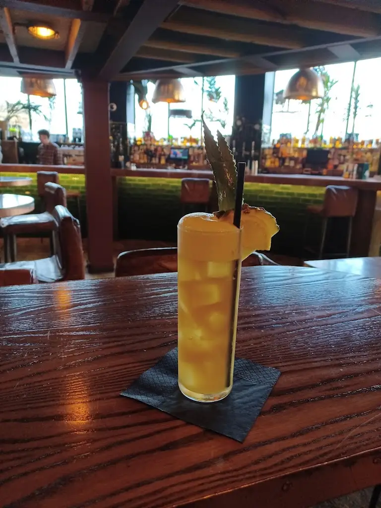 Bird & Bear_Dundee_slider_image_3