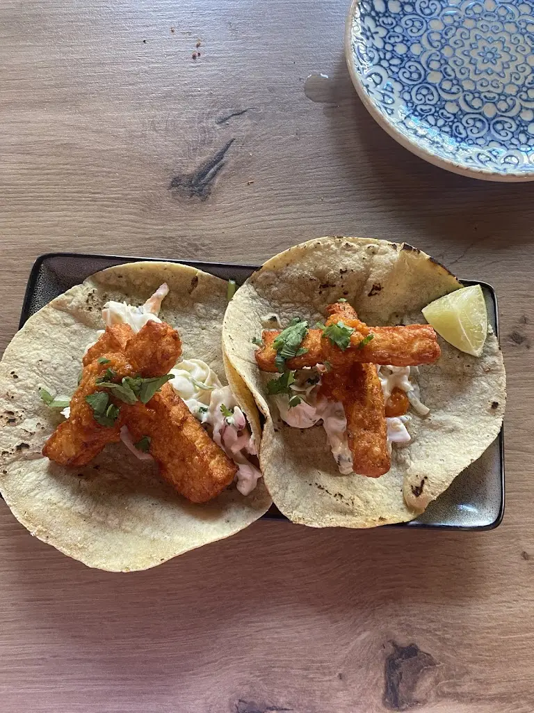 Phillis Gateway_Más_Dundee_review