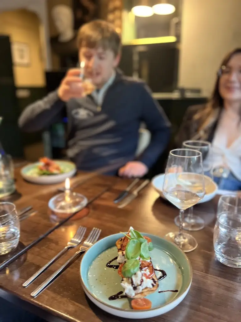 Ewan Lewis_Piccolo_Dundee_review