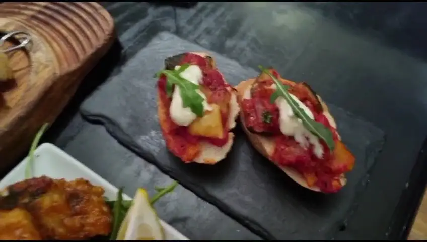 Sol y Sombra Tapas Bar_Dundee_slider_image_2