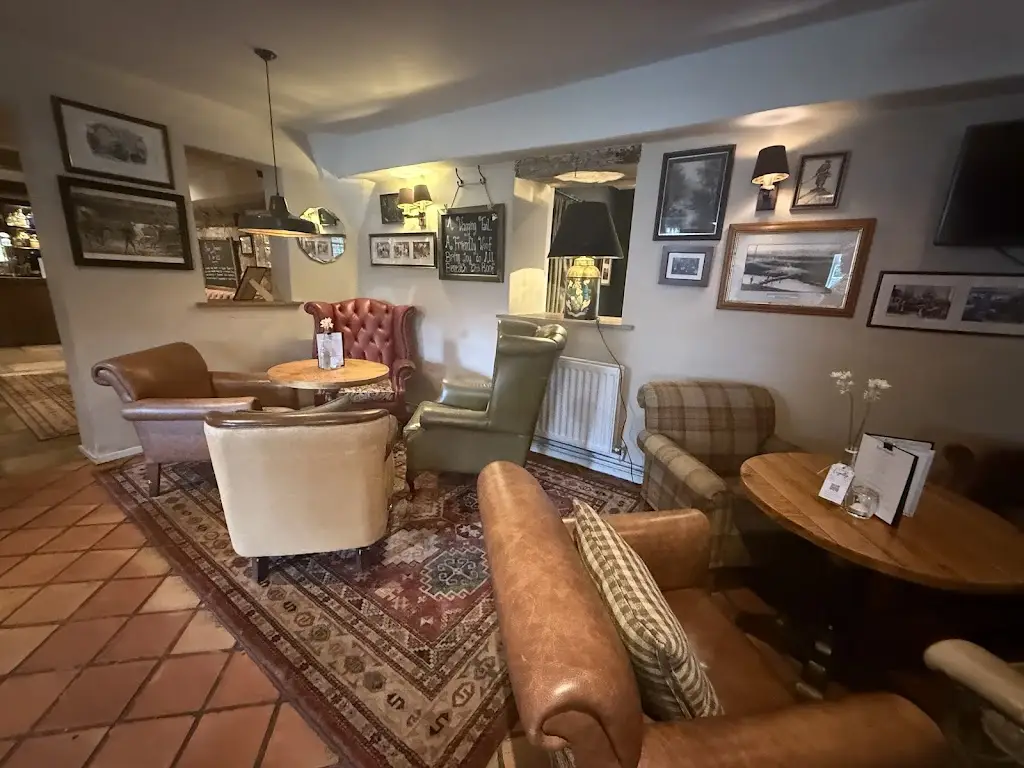 Wanderer Wands_The Stables_East Dunbartonshire_review