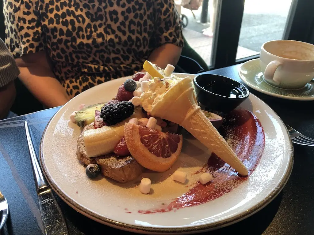 Roger Nathan_Meyra Brasserie_Billericay_review