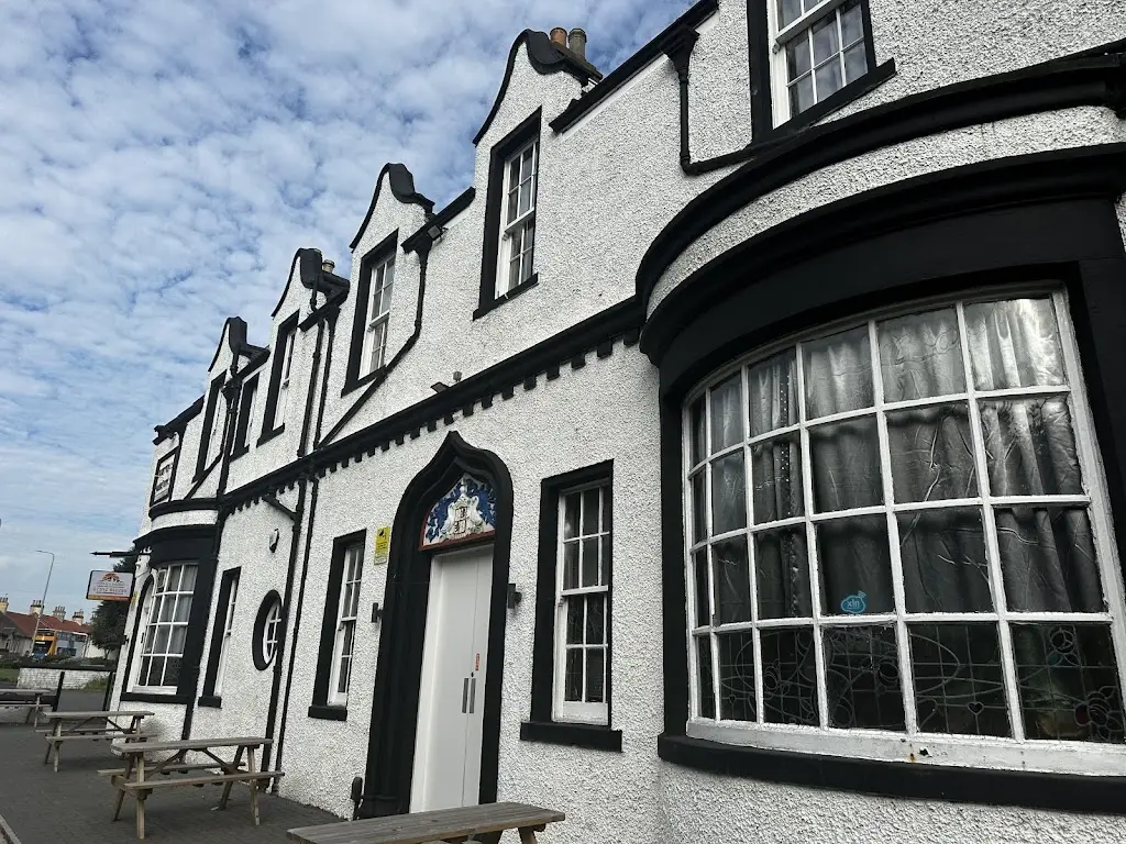 Shimla Dining and Earl David Hotel_East Wemyss_slider_image_3