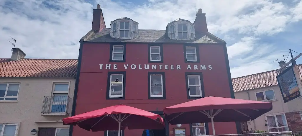 Volunteer Arms restaurant in Dunbar