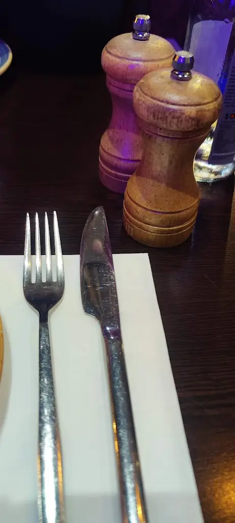 Sony Issac_Menad_Billericay_review