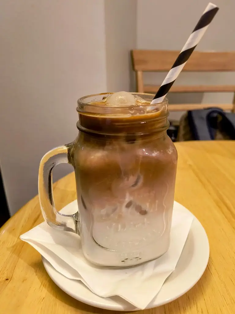 Sam Stone_Graze Coffee & Chocolate House_Dunbar_review