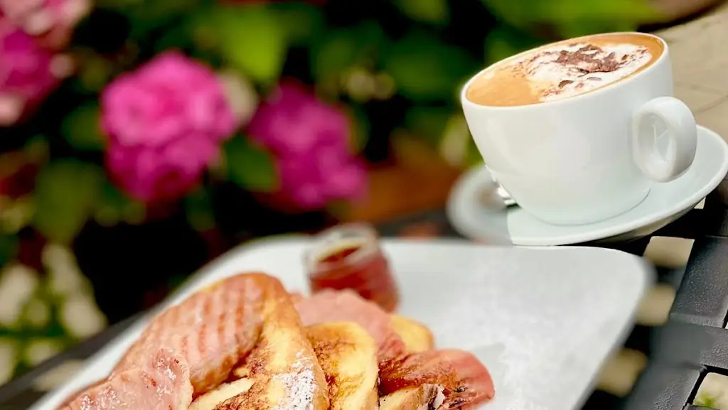 Graze Coffee & Chocolate House_Dunbar_slider_image_2