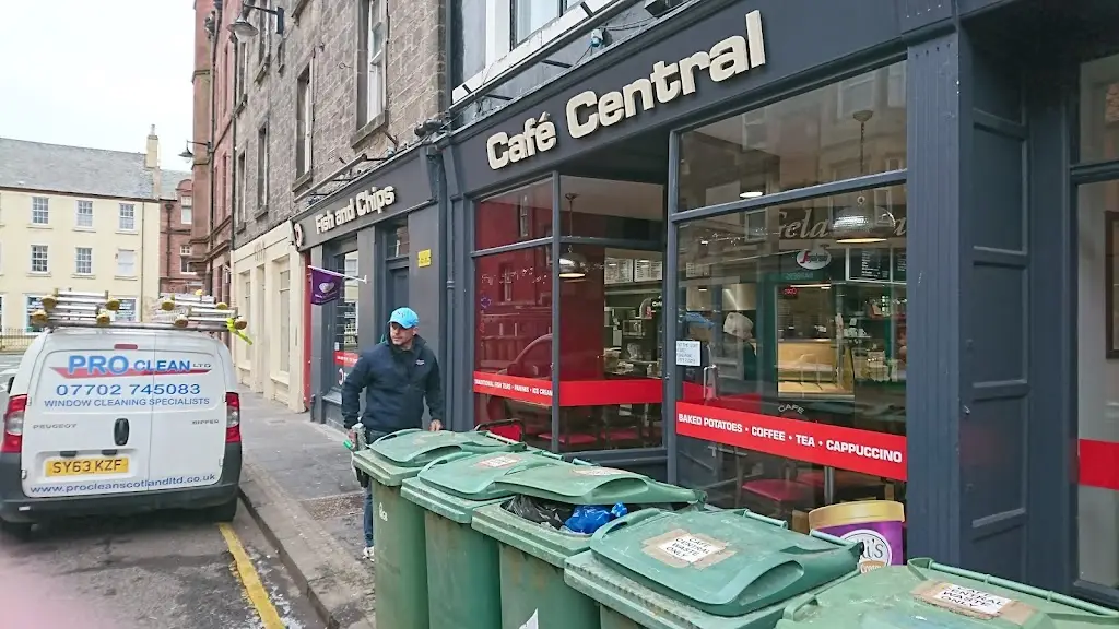 Cafe Central restaurant in Dunbar