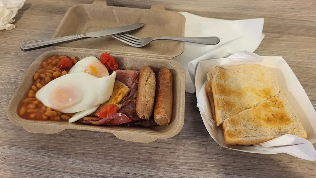 Kenneth_The Food Hamper_Dunbar_review