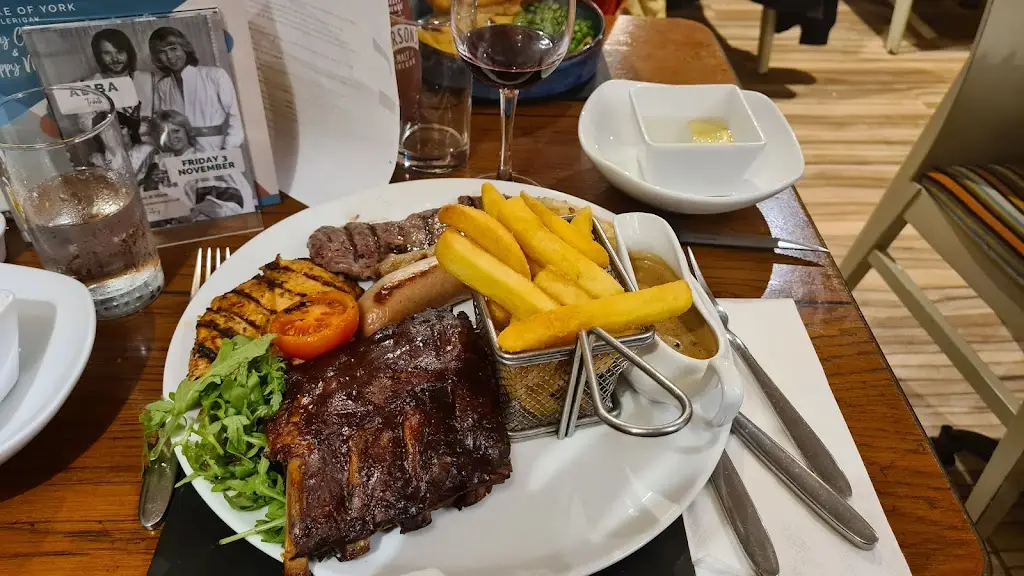 Brenda Gabriel_The Duke of York_Billericay_review