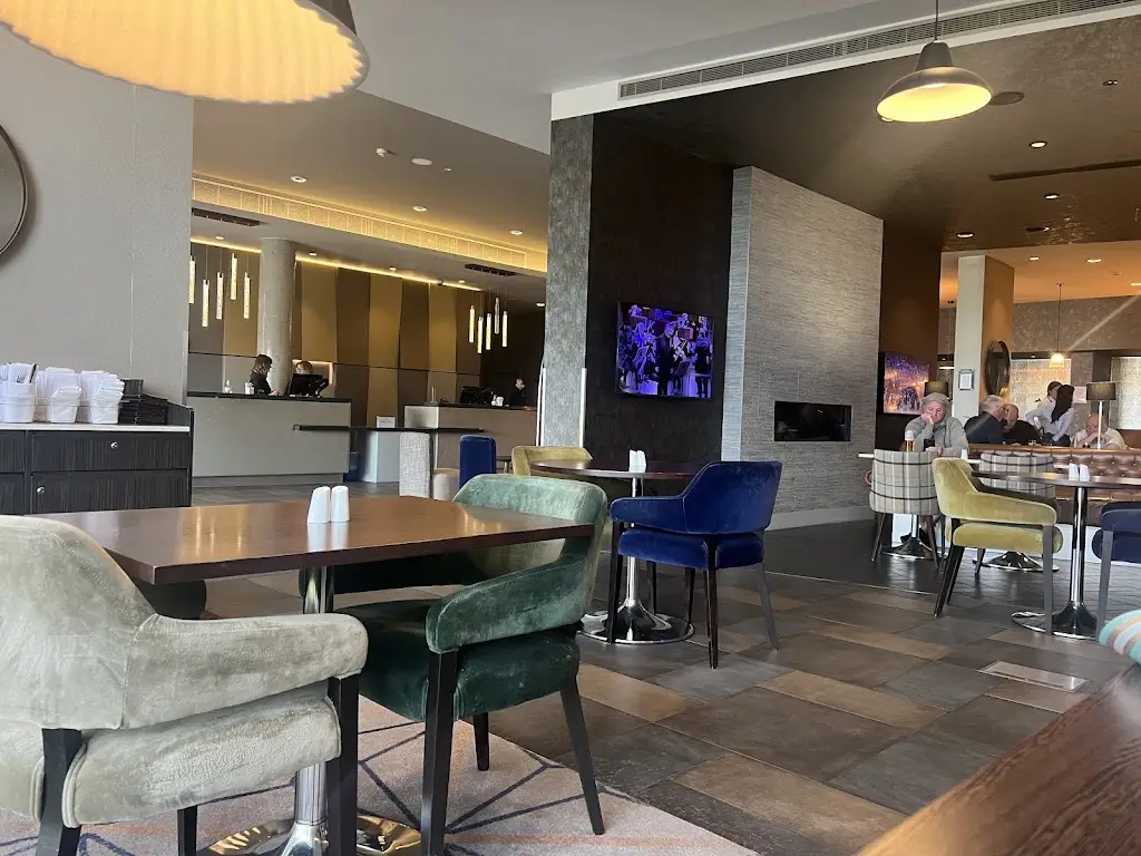 Offshore Bar & Grill_Dyce_slider_image_3