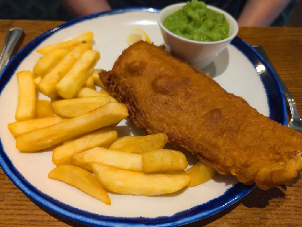 E R_Four Mile Inn_Dyce_review