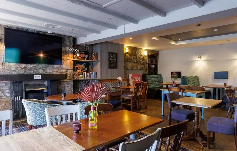 Four Mile Inn_Dyce_slider_image_1