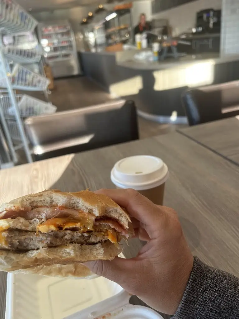 Stephen Morgan_Cloggy House_Dyce_review